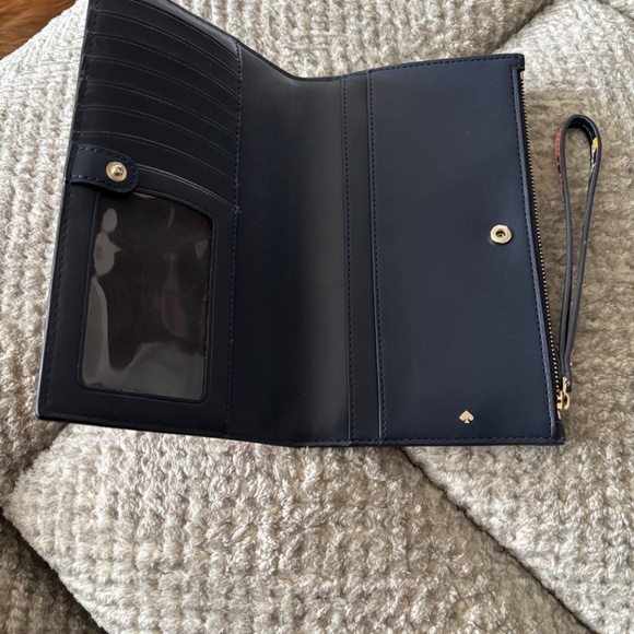 Kate Spade Floral Wristlet ♠️ - Picture 3 of 4